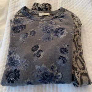 Equipment 100% Cashmere Sweater!  MINT!